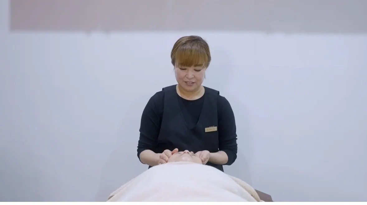 春にくすみが気になる理由